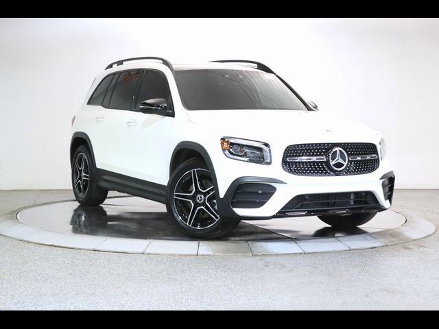 2023 Mercedes-Benz GLB 250