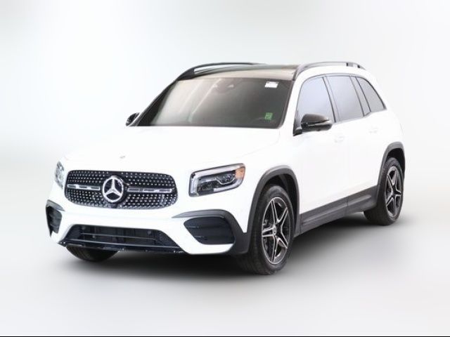 2023 Mercedes-Benz GLB 250