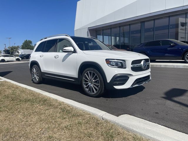 2023 Mercedes-Benz GLB 250