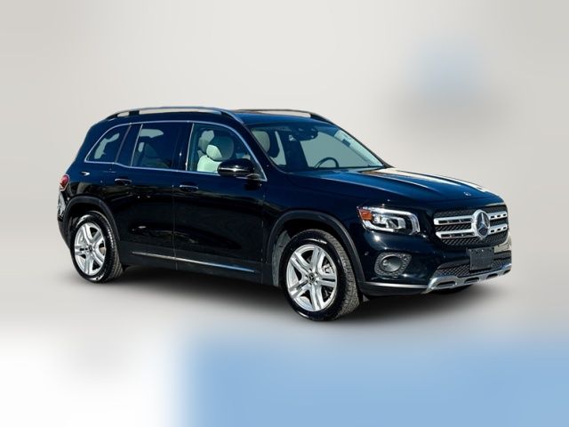 2023 Mercedes-Benz GLB 250