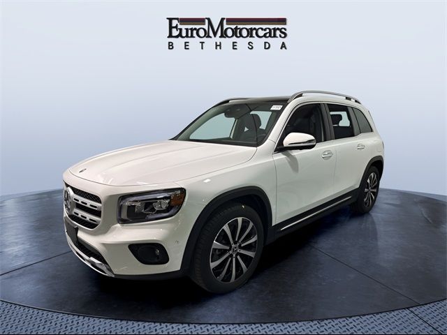 2023 Mercedes-Benz GLB 250