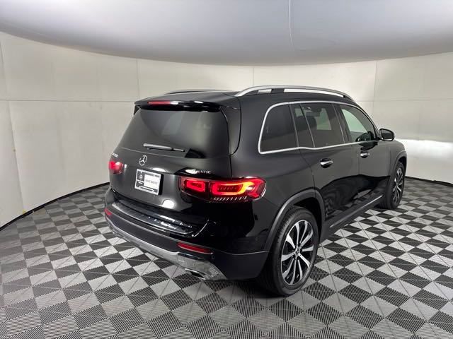 2023 Mercedes-Benz GLB 250