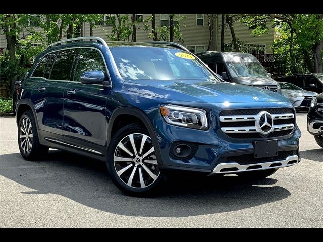 2023 Mercedes-Benz GLB 250