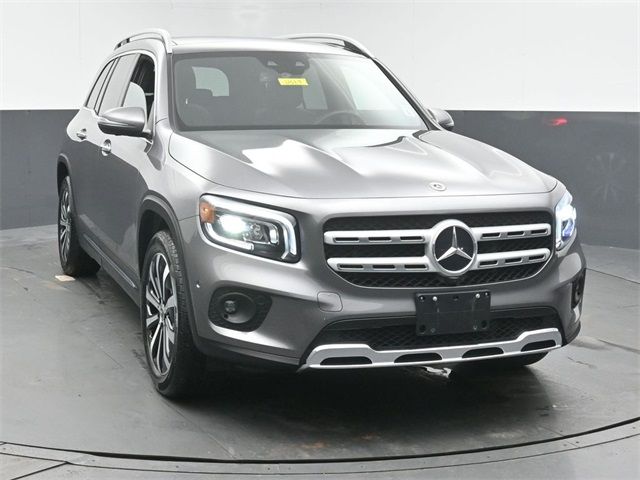 2023 Mercedes-Benz GLB 250