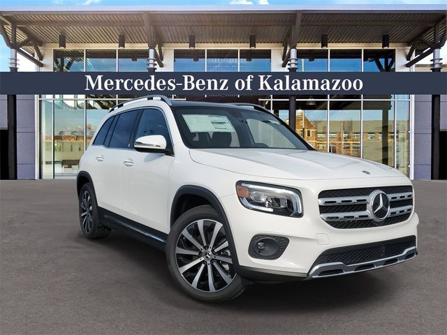 2023 Mercedes-Benz GLB 250