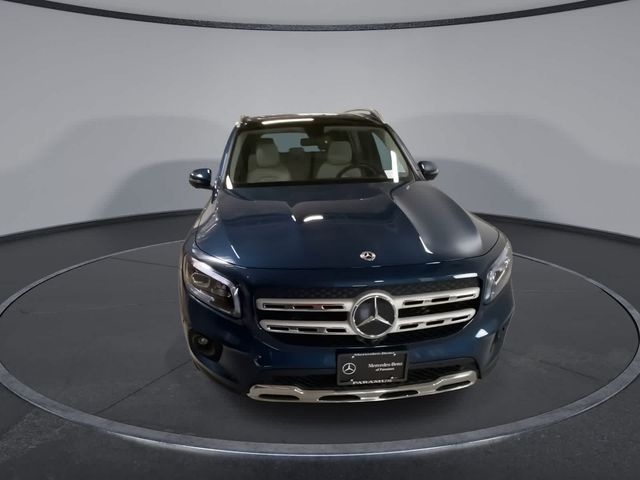 2023 Mercedes-Benz GLB 250