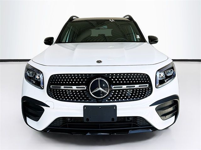 2023 Mercedes-Benz GLB 250