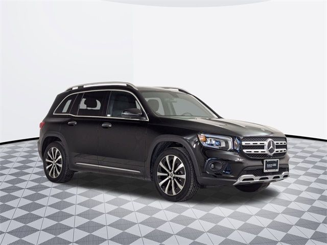 2023 Mercedes-Benz GLB 250