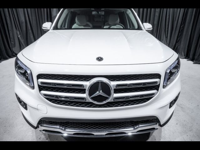 2023 Mercedes-Benz GLB 250