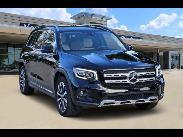 2023 Mercedes-Benz GLB 250