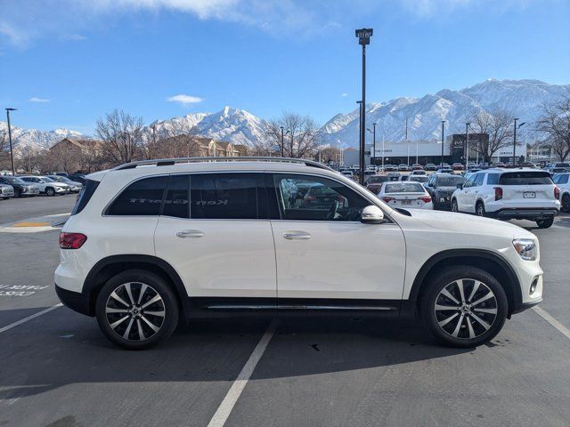 2023 Mercedes-Benz GLB 250