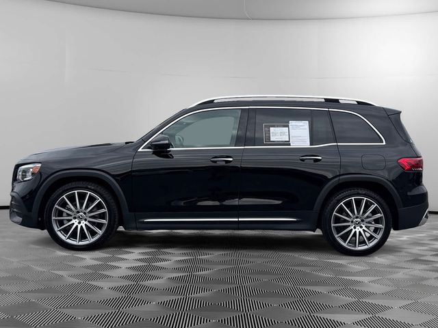 2023 Mercedes-Benz GLB 250