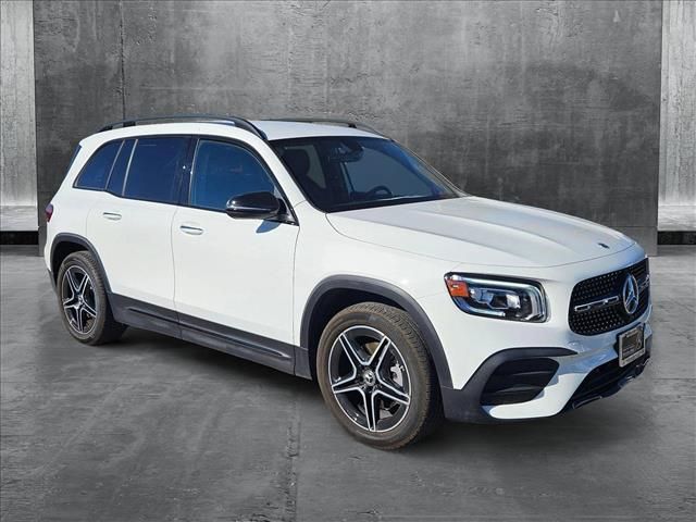 2023 Mercedes-Benz GLB 250