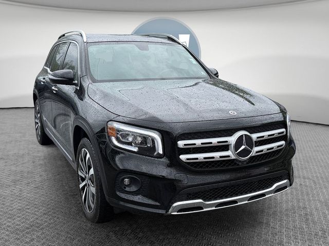 2023 Mercedes-Benz GLB 250