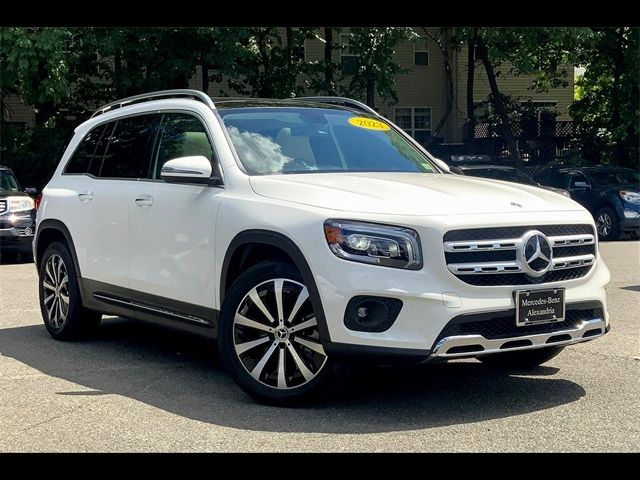 2023 Mercedes-Benz GLB 250