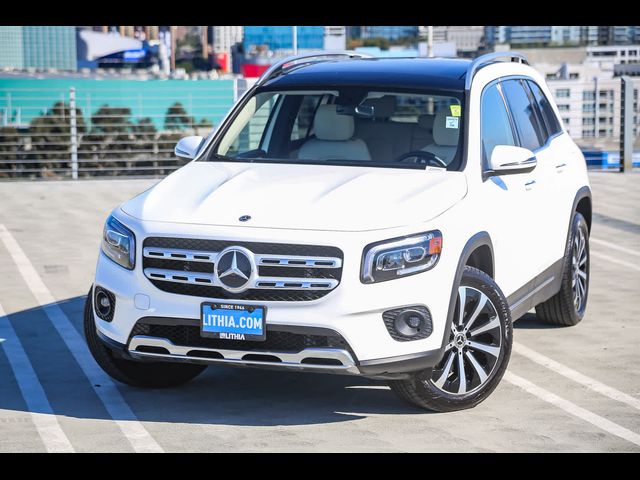 2023 Mercedes-Benz GLB 250