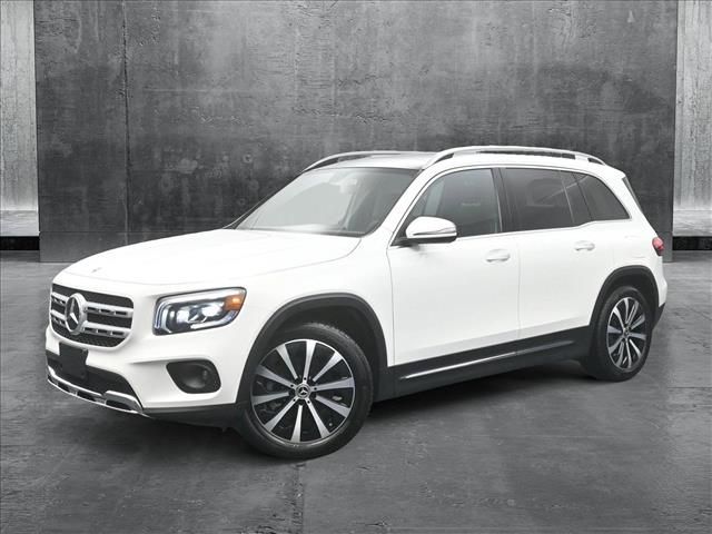 2023 Mercedes-Benz GLB 250