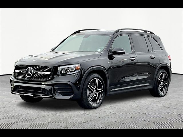 2023 Mercedes-Benz GLB 250