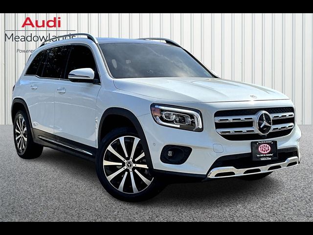 2023 Mercedes-Benz GLB 250