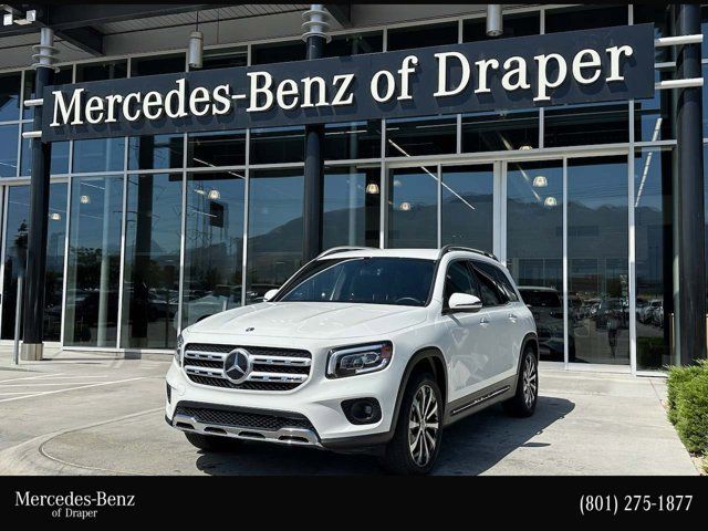 2023 Mercedes-Benz GLB 250