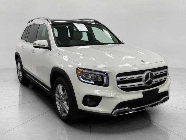 2023 Mercedes-Benz GLB 250