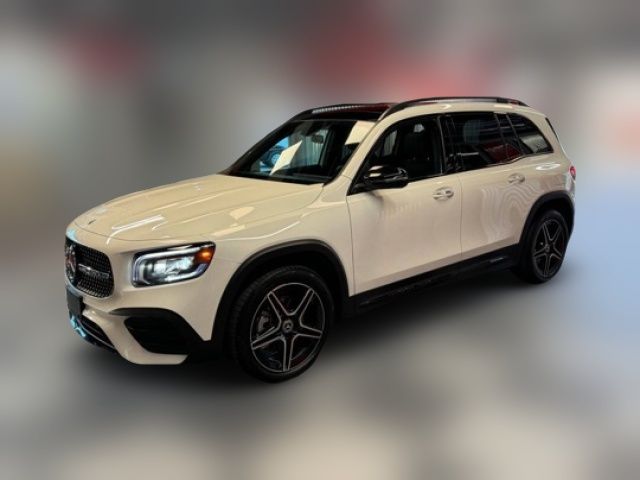 2023 Mercedes-Benz GLB 250