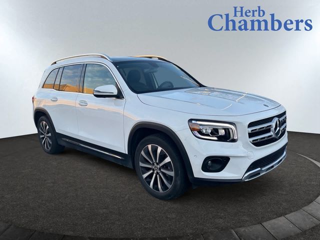 2023 Mercedes-Benz GLB 250