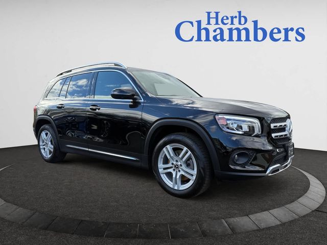 2023 Mercedes-Benz GLB 250