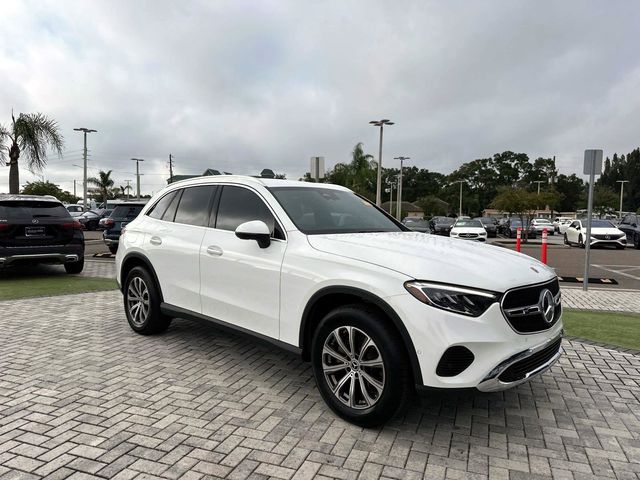 2023 Mercedes-Benz GLC 300