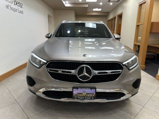 2023 Mercedes-Benz GLC 300