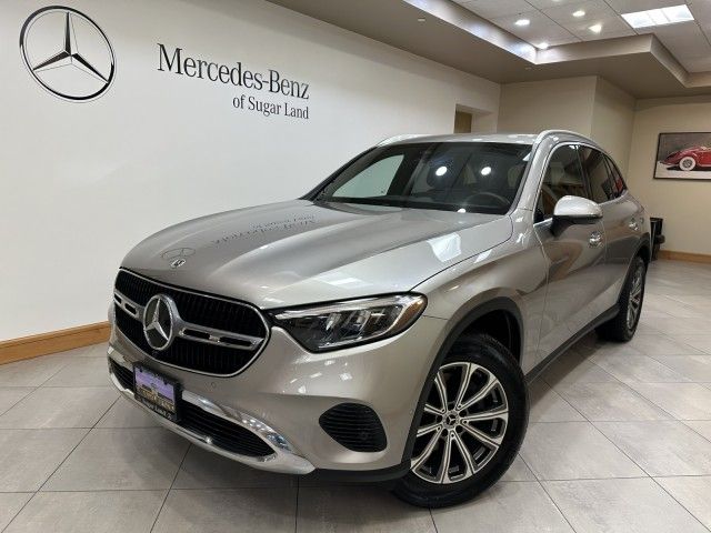 2023 Mercedes-Benz GLC 300