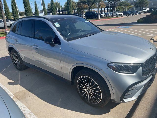 2023 Mercedes-Benz GLC 300