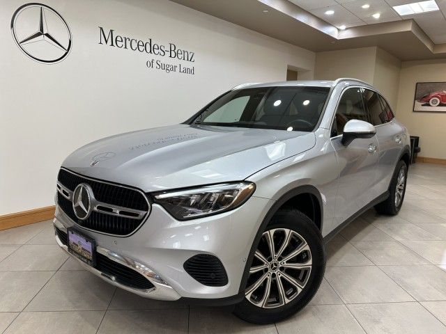 2023 Mercedes-Benz GLC 300