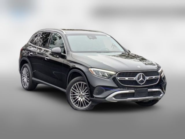 2023 Mercedes-Benz GLC 300