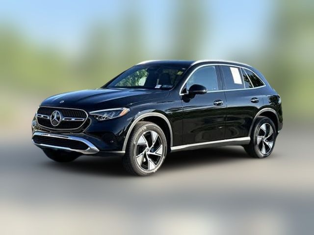 2023 Mercedes-Benz GLC 300