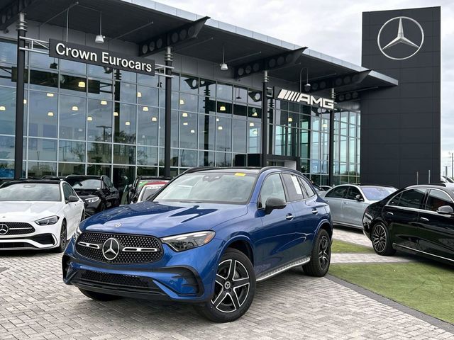 2023 Mercedes-Benz GLC 300