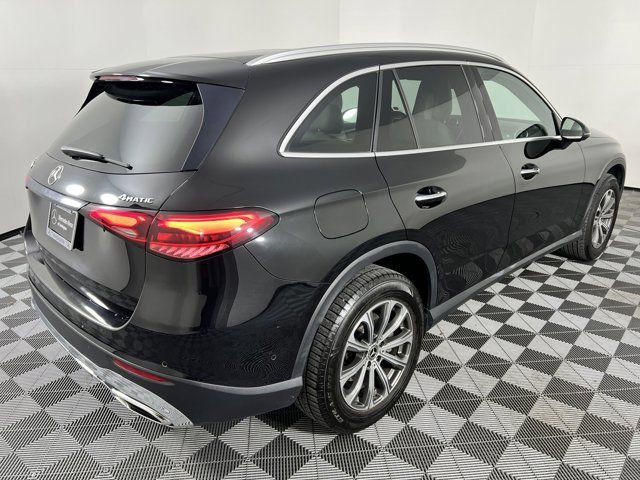 2023 Mercedes-Benz GLC 300