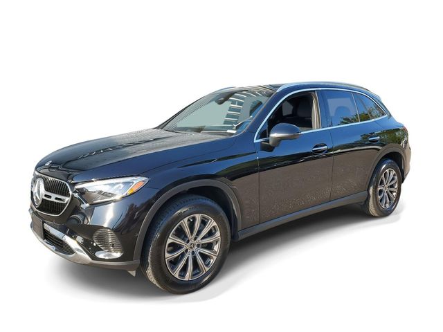 2023 Mercedes-Benz GLC 300