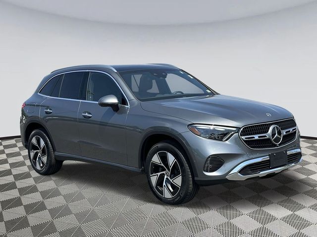 2023 Mercedes-Benz GLC 300