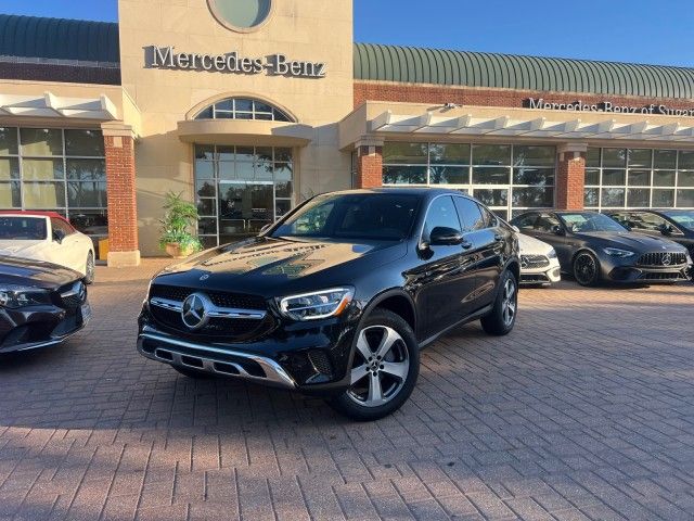 2023 Mercedes-Benz GLC 300