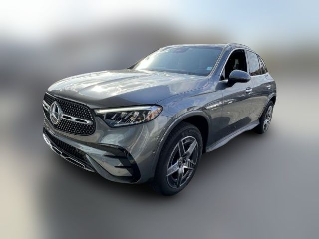 2023 Mercedes-Benz GLC 300