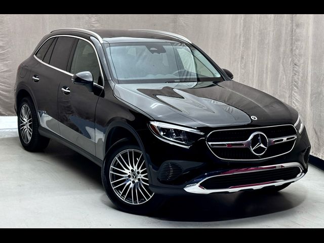 2023 Mercedes-Benz GLC 300