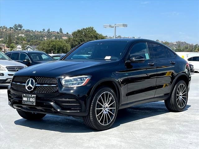 2023 Mercedes-Benz GLC 300