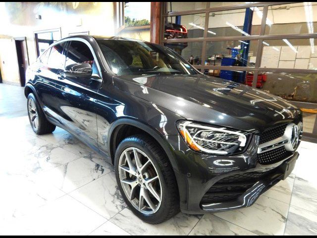 2023 Mercedes-Benz GLC 300