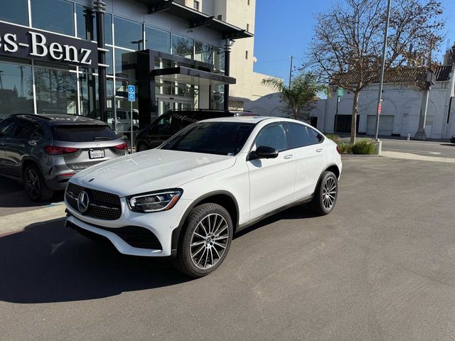 2023 Mercedes-Benz GLC 300