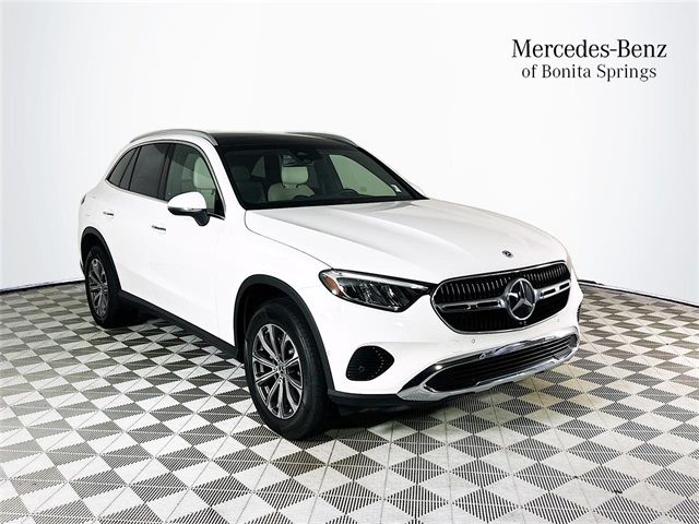 2023 Mercedes-Benz GLC 300