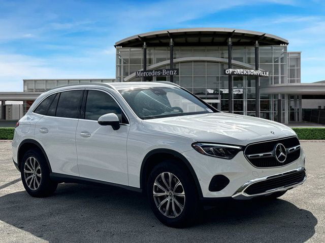 2023 Mercedes-Benz GLC 300