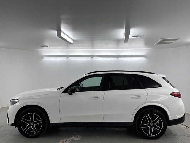 2023 Mercedes-Benz GLC 300