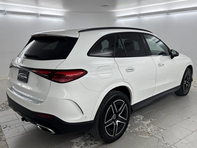 2023 Mercedes-Benz GLC 300