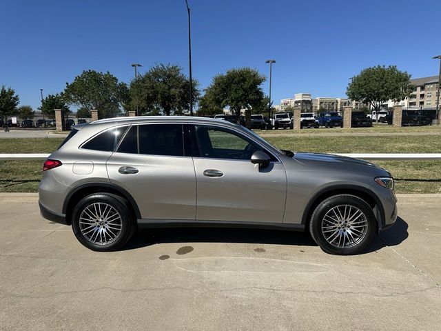 2023 Mercedes-Benz GLC 300